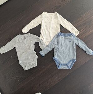 3 3-6 months GAP & George Onesie